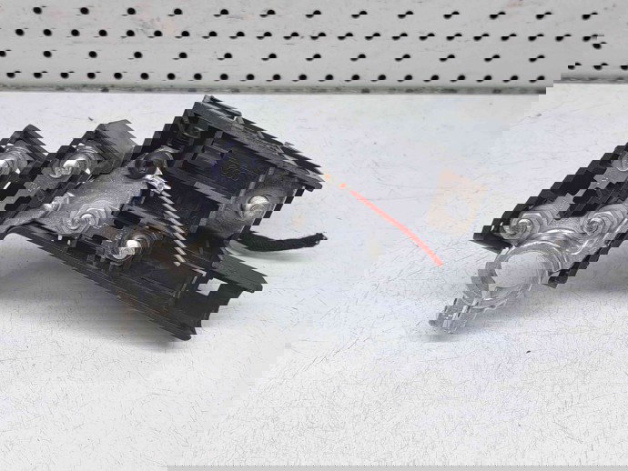  Borna baterie (+) cu capsa Audi A4 (8K2, B8) [Fabr 2008-2015] 4F0915519 