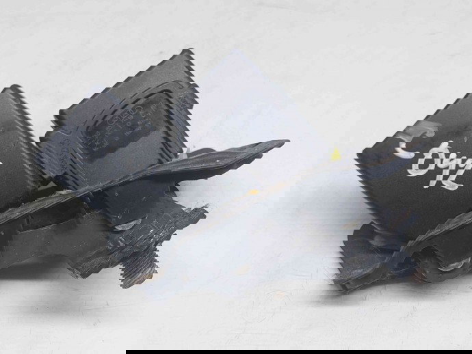  Capsa centura spate mijloc Audi A4 (8K2, B8) [Fabr 2008-2015] 8K0857739AE