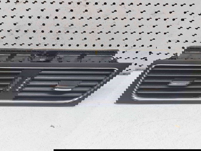  Grila aerisire centrala Audi A4 (8K2, B8) [Fabr 2008-2015] 8T2820951B