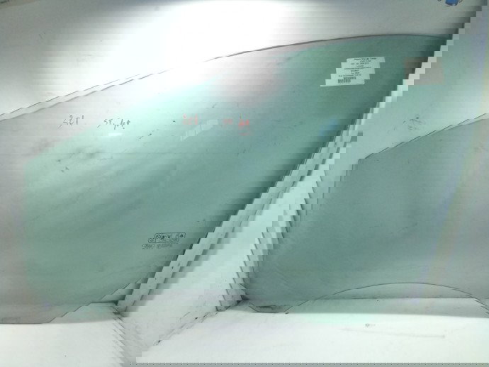 Geam stanga fata Ford Kuga OEM 2008-2012