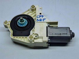 Motoras geam dreapta fata Audi A1 (8X1) [Fabr 2010-2018] 8K0959802C