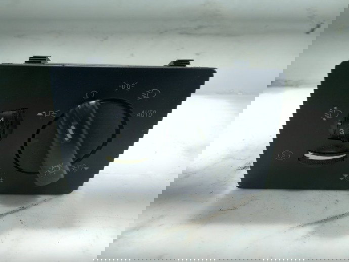 Bloc lumini Ford Kuga  7M5T13A024DA 2008-2012