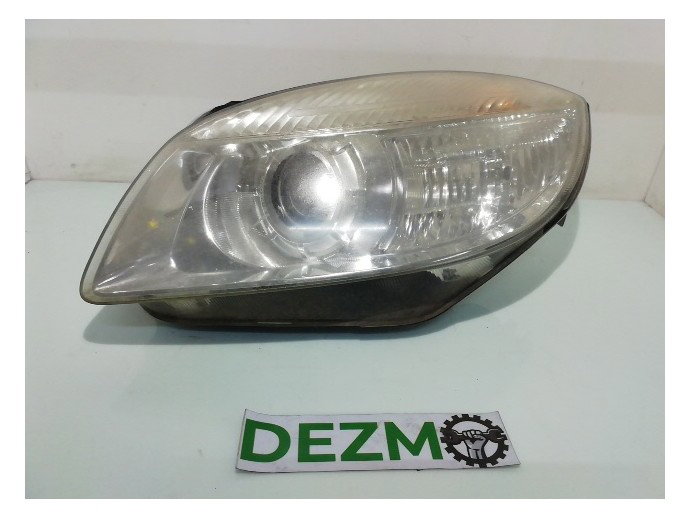 Far stanga Skoda Roomster 1.4 TDI BNV OEM 2006-2015