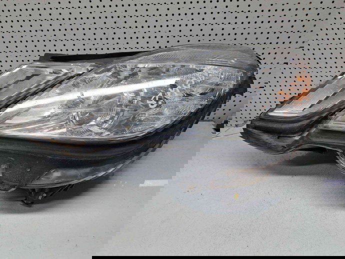  Far stanga Mercedes Clasa E (W212) [Fabr 2009-2016] A2128208361