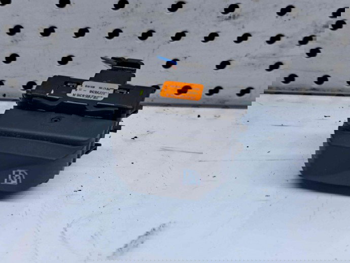  Buton blocare geam Dacia Logan MCV 2 [Fabr 2013-prezent] 254295935R