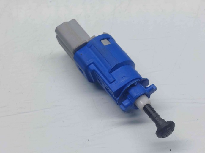  Senzor pedala ambreiaj Dacia Duster [fabr 2010-2017] 8200276359D