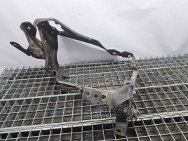 Suport far stanga Mercedes Clasa C (W204) [Fabr 2007-2014] 204620595