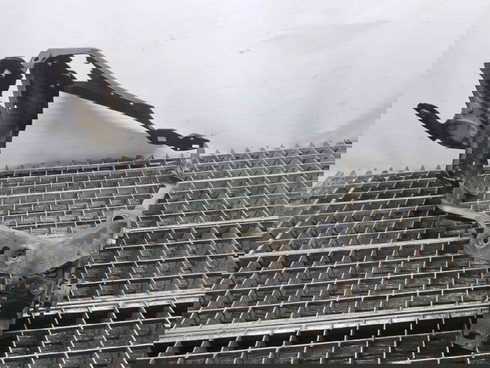 Suport far stanga Mercedes Clasa C (W204) [Fabr 2007-2014] 204620595