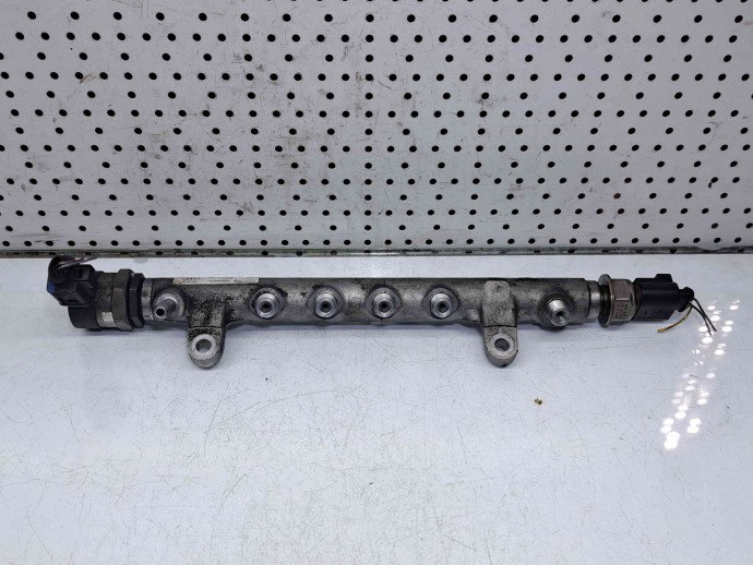 Rampa injectoare Audi A4 (8K2, B8) [Fabr 2008-2015] 03L130089 2.0 TDI CAHA  