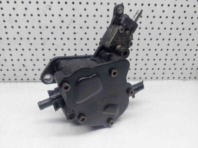 Pompa vacuum Audi A3 Sportback (8PA) [Fabr 2004-2013] 038145209N 1.9 TDI BLS  