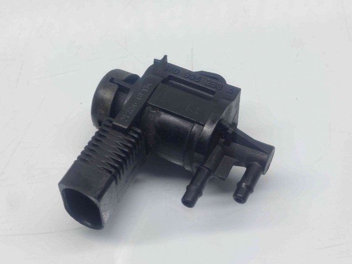 Supapa vacuum Audi A3 Sportback (8PA) [Fabr 2004-2013] 1K0906283A 1.9 TDI BLS 1.9 TDI BLS 77KW / 105CP