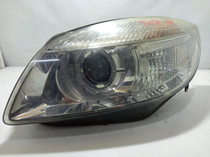Far stanga Skoda Fabia 2  OEM 2007-2014