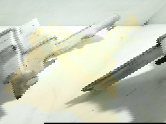 Vas lichid parbriz Volkswagen Passat B6  OEM 2005-2010