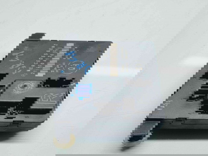  Modul confort Mercedes Clasa E (W211) [Fabr 2002-2009] 2118704126