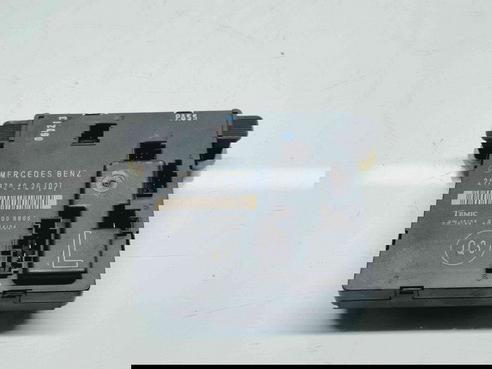  Modul confort Mercedes Clasa E (W211) [Fabr 2002-2009] 2118704026