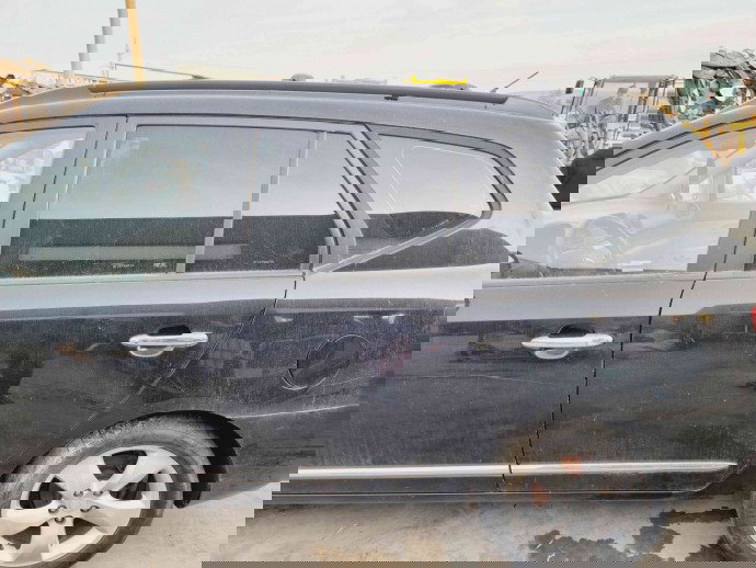 Usa stanga spate Kia Carens III (LD) [Fabr 2006-2012] 9H BLACK CHERRY     