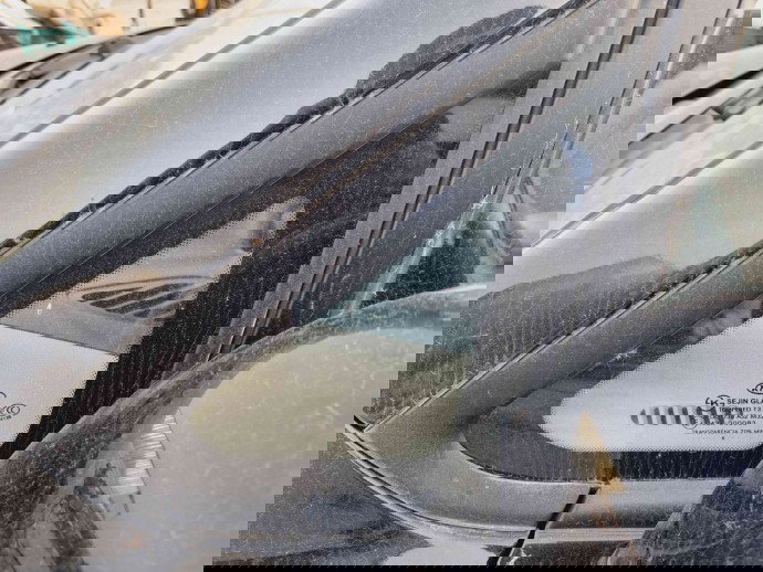 Geam fix stanga fata Kia Carens III (LD) [Fabr 2006-2012] OEM