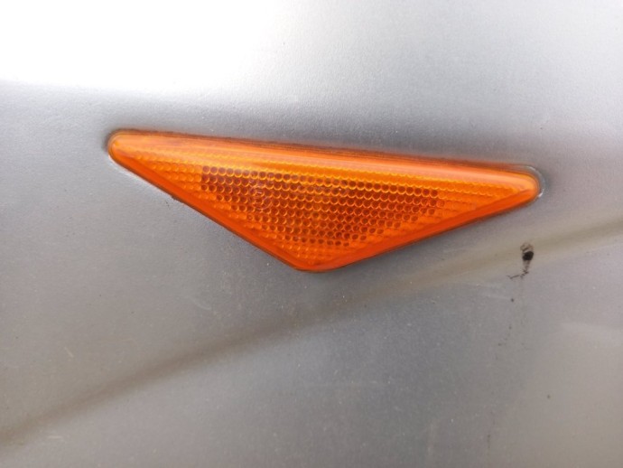 Semnalizator dreapta Ford focus 1 1.8 TDCI OEM 1991-2005