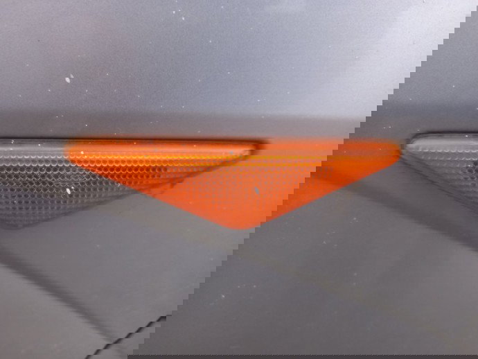 Semnalizator stanga Ford focus 1 1.8 TDCI OEM 1991-2005