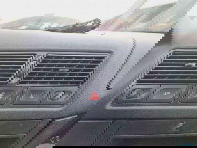  Butoane comenzi consola centrala Volkswagen Golf 4 Variant (1J5) [Fabr 1999-2005] OEM