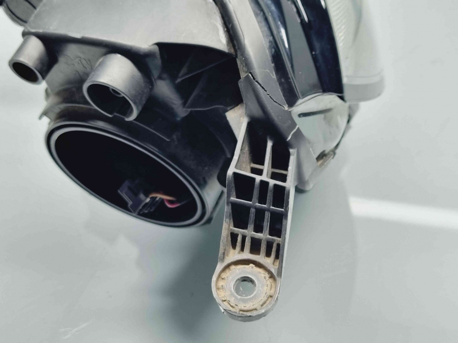 Far dreapta Ford Ecosport II [Fabr 2014-2023] GN15-13W029-JE - imagine 4