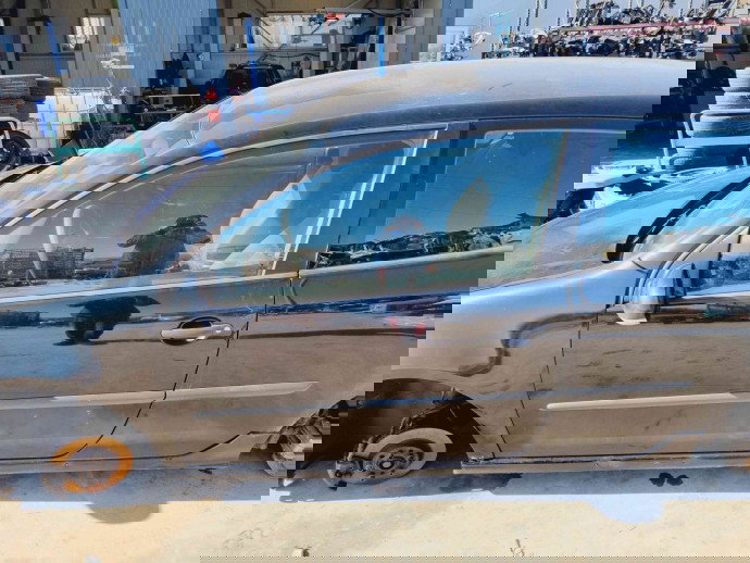 Usa stanga fata Volkswagen Golf 5 (1K1) [Fabr 2004-2008] L041