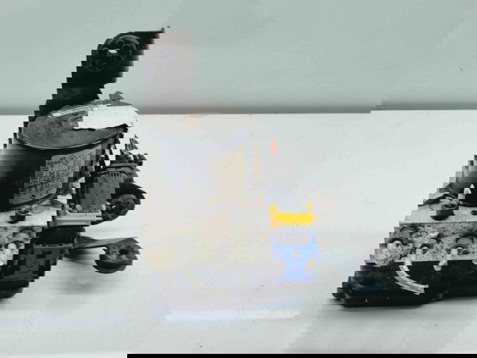 Pompa ABS Renault Megane 3 Combi [Fabr 2008-2015] 476602272R 1.5 DCI K9K636 81KW / 110CP  