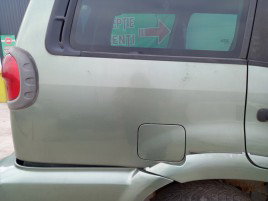 Aripa dreapta spate Nissan Terrano  OEM 1999-2002