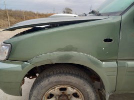 Aripa stanga fata Nissan Terrano  OEM 1999-2002