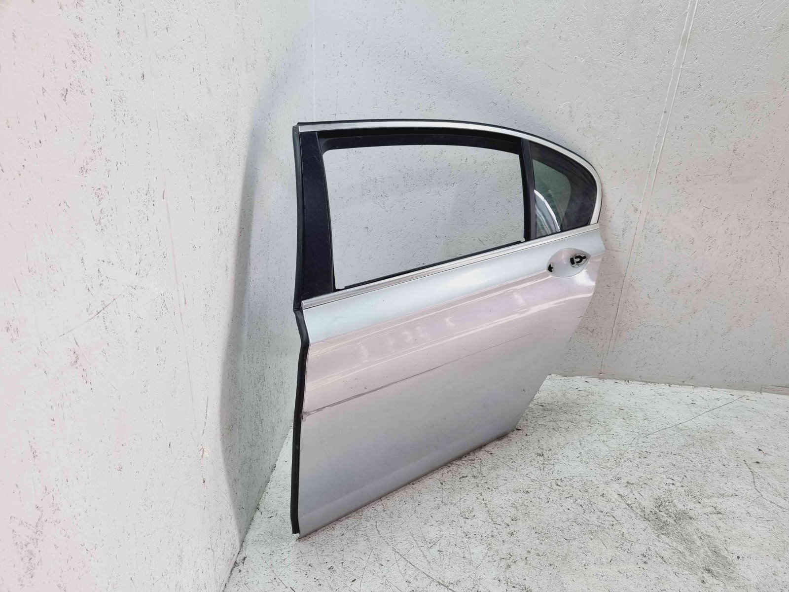 Usa stanga spate Bmw 7 (F01, F02) [Fabr 2008-2015] 354 TITANSILBER METL - imagine 2