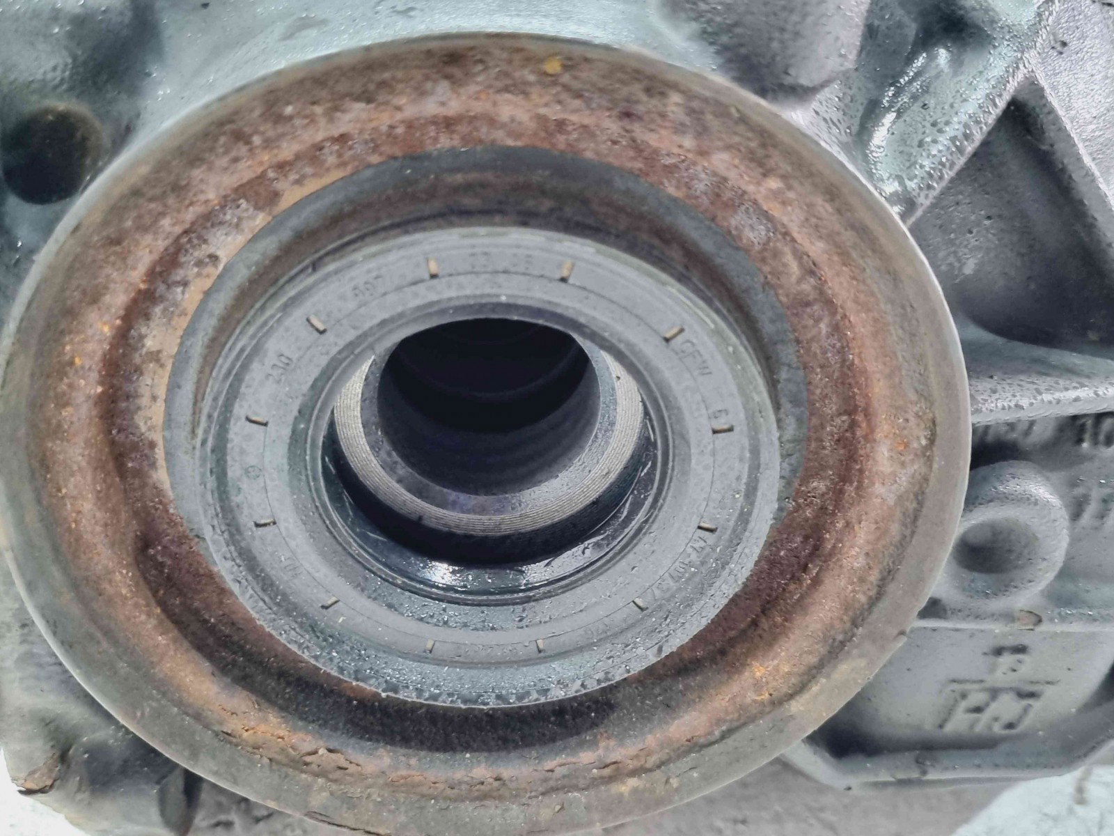 Grup diferential spate Mercedes Clasa E (W212) Facelift [Fabr 2009-2016] 2123502107 2.2 CDI 651924 2.2 CDI 651924 143KW / 194CP - imagine 2