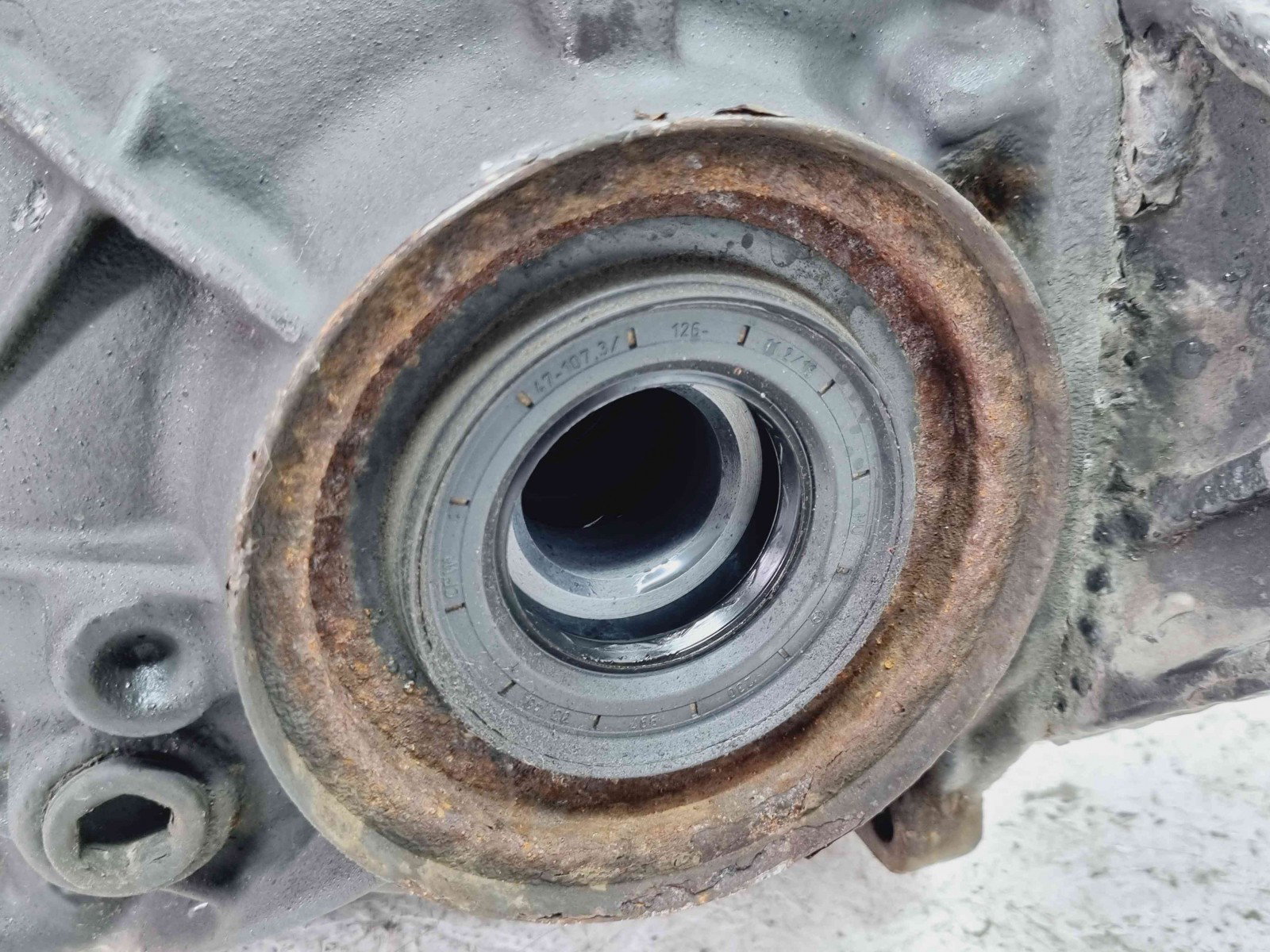 Grup diferential spate Mercedes Clasa E (W212) Facelift [Fabr 2009-2016] 2123502107 2.2 CDI 651924 2.2 CDI 651924 143KW / 194CP - imagine 5