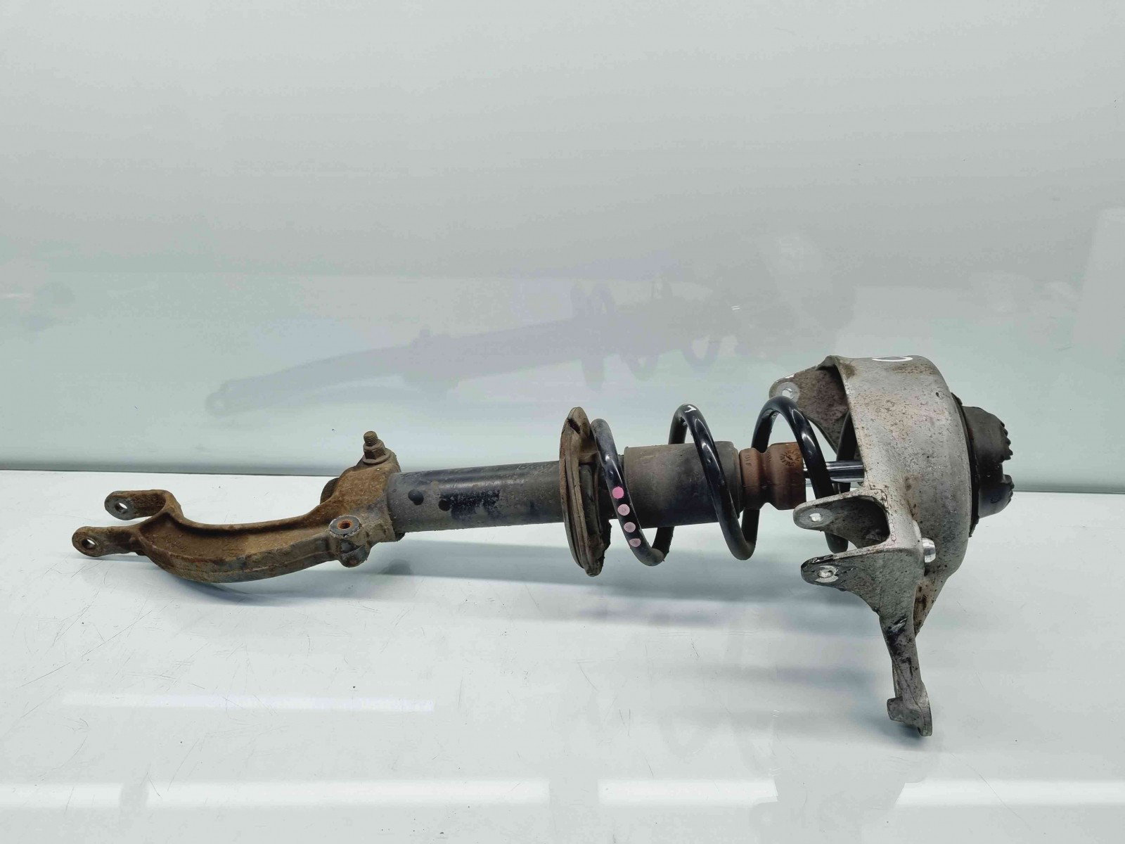 Amortizor stanga fata Audi A4 (8K2, B8.5) Facelift [Fabr 2008-2015] OEM 2.0 TDI CNHC 120KW / 163CP 2.0 TDI CNHC 120KW / 163CP - imagine 1