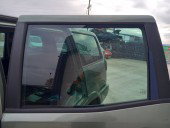 Geam stanga spate Nissan Terrano  OEM 1999-2002