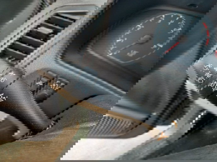 Maneta semnalizare Nissan Terrano  OEM 1999-2002