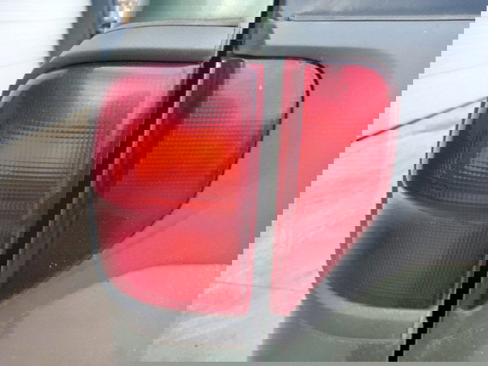 Stop aripa stanga Nissan Terrano  OEM 1999-2002