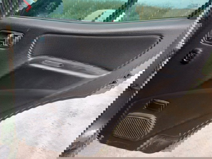 Tapiterie usa dreapta spate Nissan Terrano  OEM 1999-2002