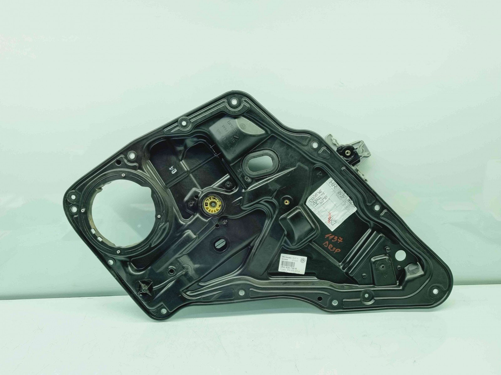 Macara electrica geam dreapta spate Volkswagen Tiguan (5N) [Fabr 2007-2016] 5N0839730R