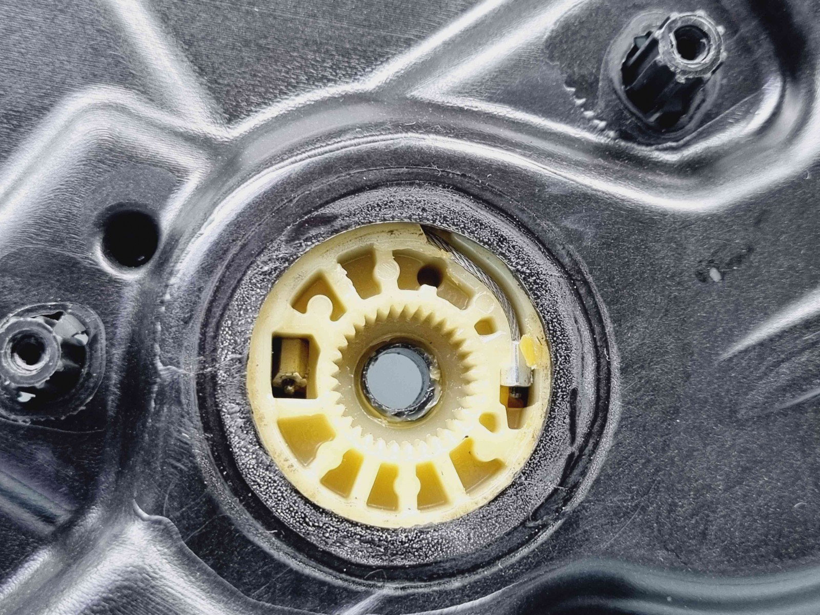 Macara electrica geam dreapta spate Volkswagen Tiguan (5N) [Fabr 2007-2016] 5N0839730R - imagine 2