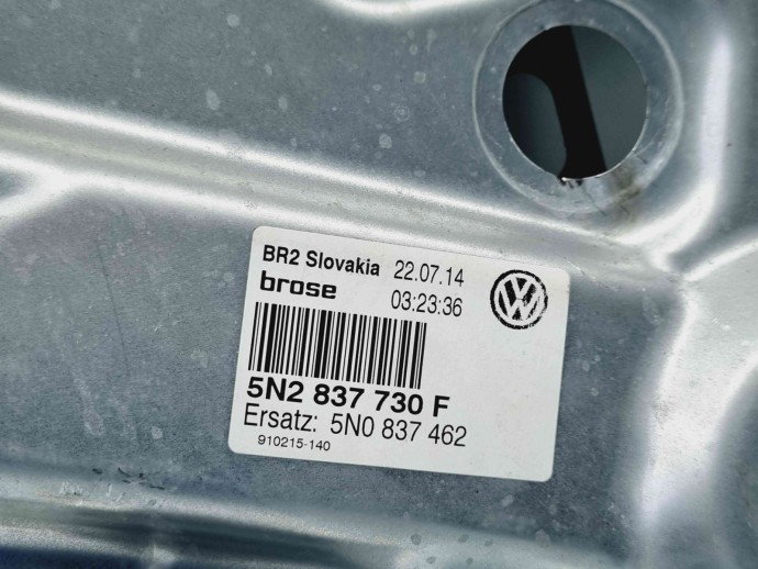 Macara electrica geam dreapta fata Volkswagen Tiguan (5N) [Fabr 2007-2016] 5N0837756 | 5N2837730F