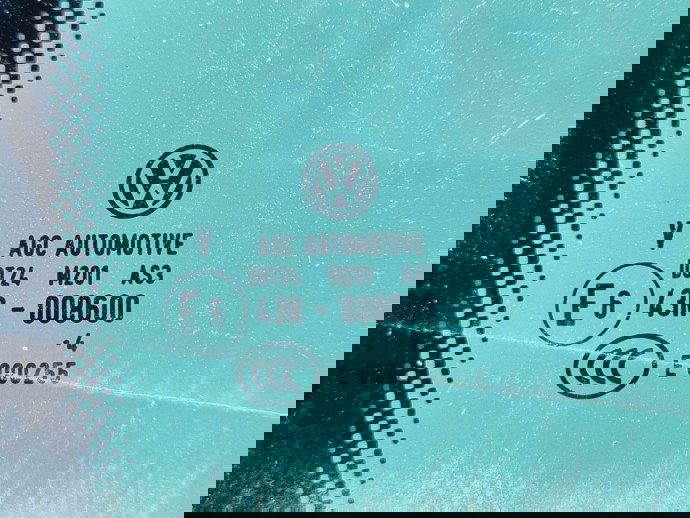 Geam fix usa dreapta spate Volkswagen Tiguan (5N) [Fabr 2007-2016] OEM