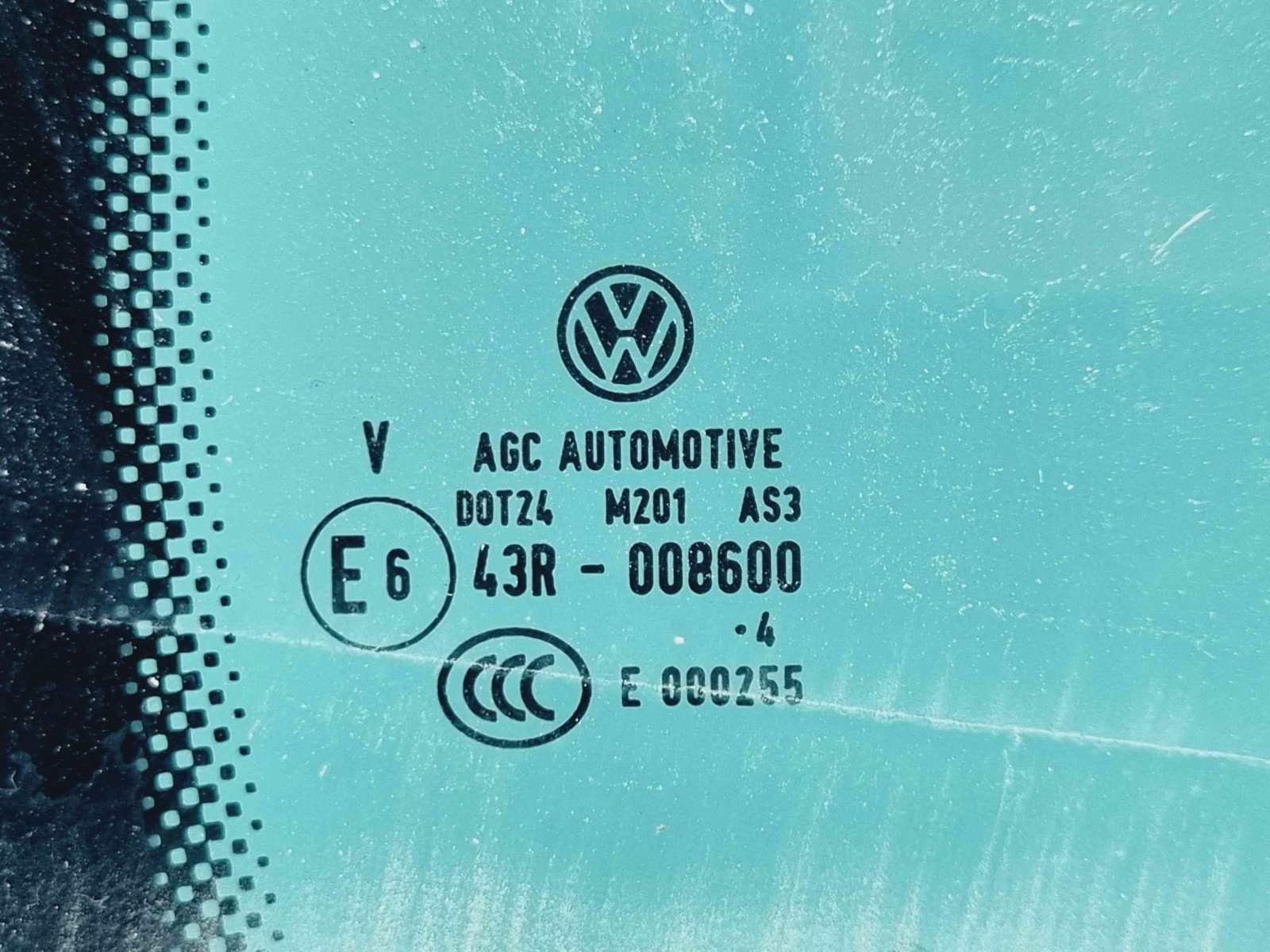 Geam fix usa dreapta spate Volkswagen Tiguan (5N) [Fabr 2007-2016] OEM - imagine 2