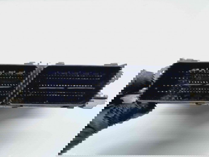 Calculator motor ECU Volvo V60 [Fabr 2010-2018] 31452623 2.0 D4204T8 88KW / 120CP 2.0 D4204T8 88KW / 120CP