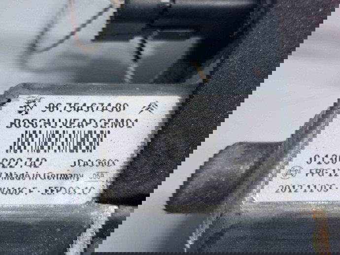 Macara electrica geam stanga fata Peugeot 308 [Fabr 2007-2013] 9675466180