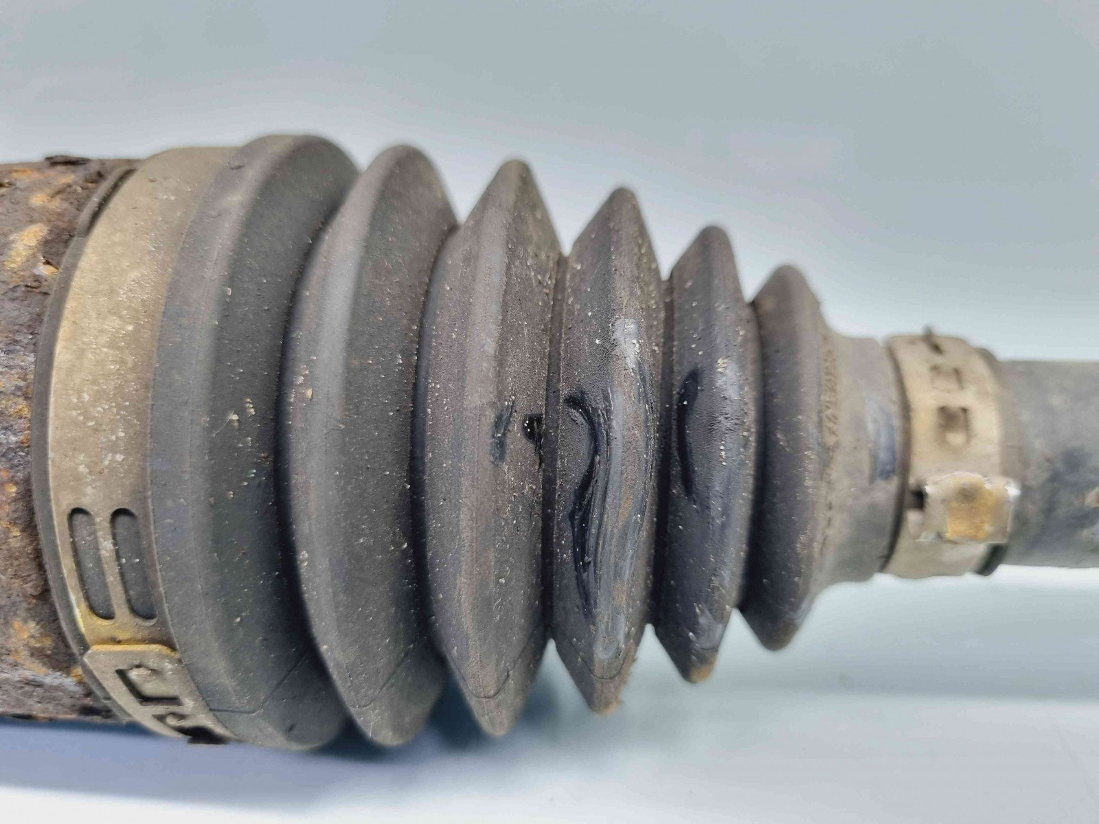 Planetara stanga spate Volvo XC60 [Fabr 2008-2017] OEM 2.4 D5244T 151KW / 205CP 2.4 D5244T 151KW / 205CP - imagine 3