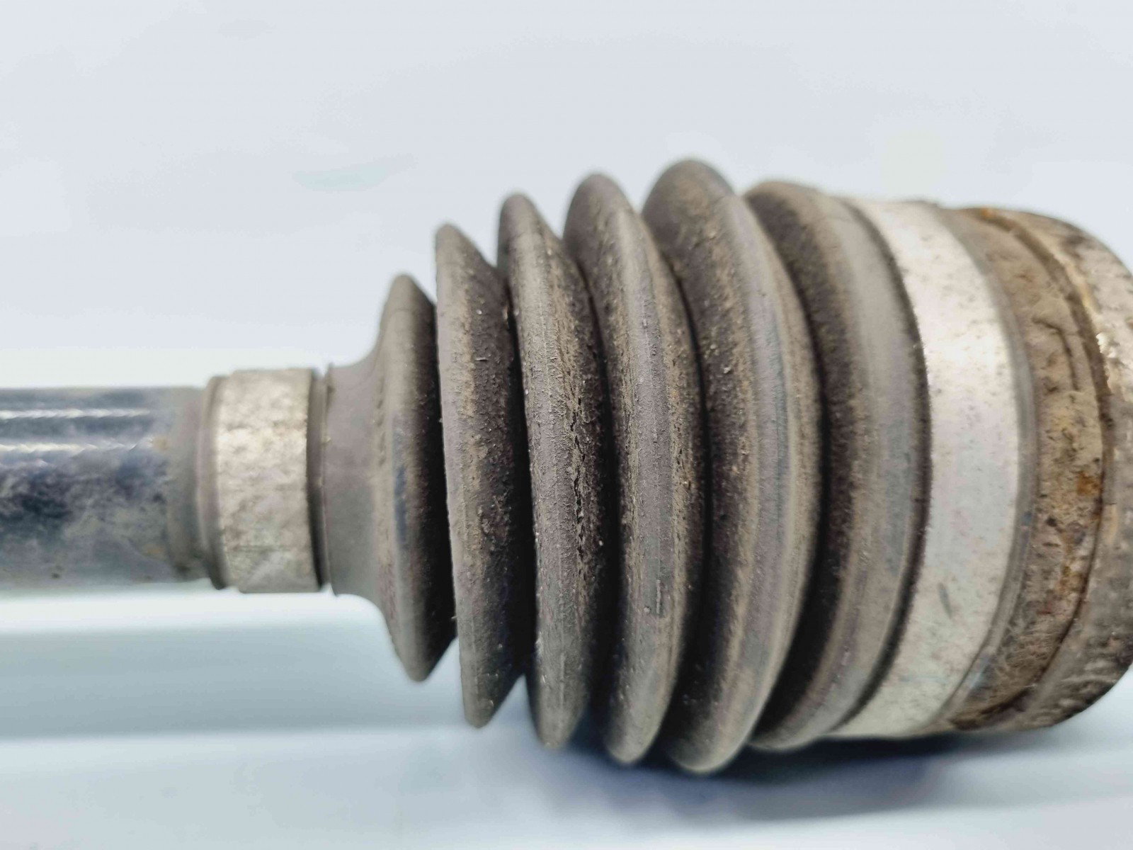 Planetara stanga spate Volvo XC60 [Fabr 2008-2017] OEM 2.4 D5244T 151KW / 205CP 2.4 D5244T 151KW / 205CP - imagine 4