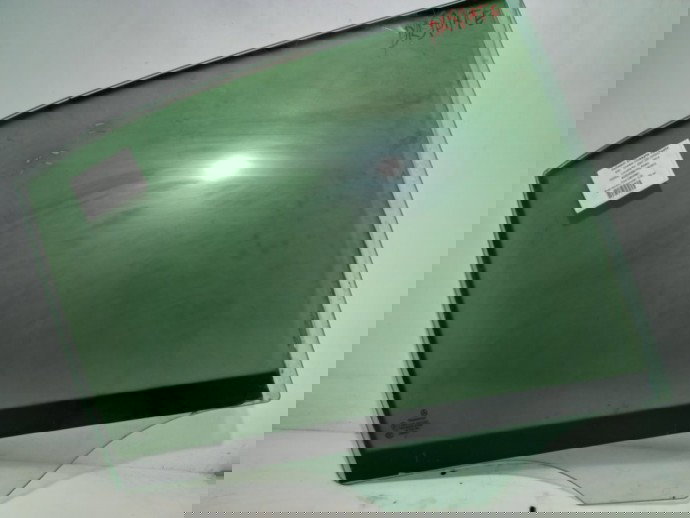 Geam dreapta spate Mercedes C320 W204 OEM 2007-2014