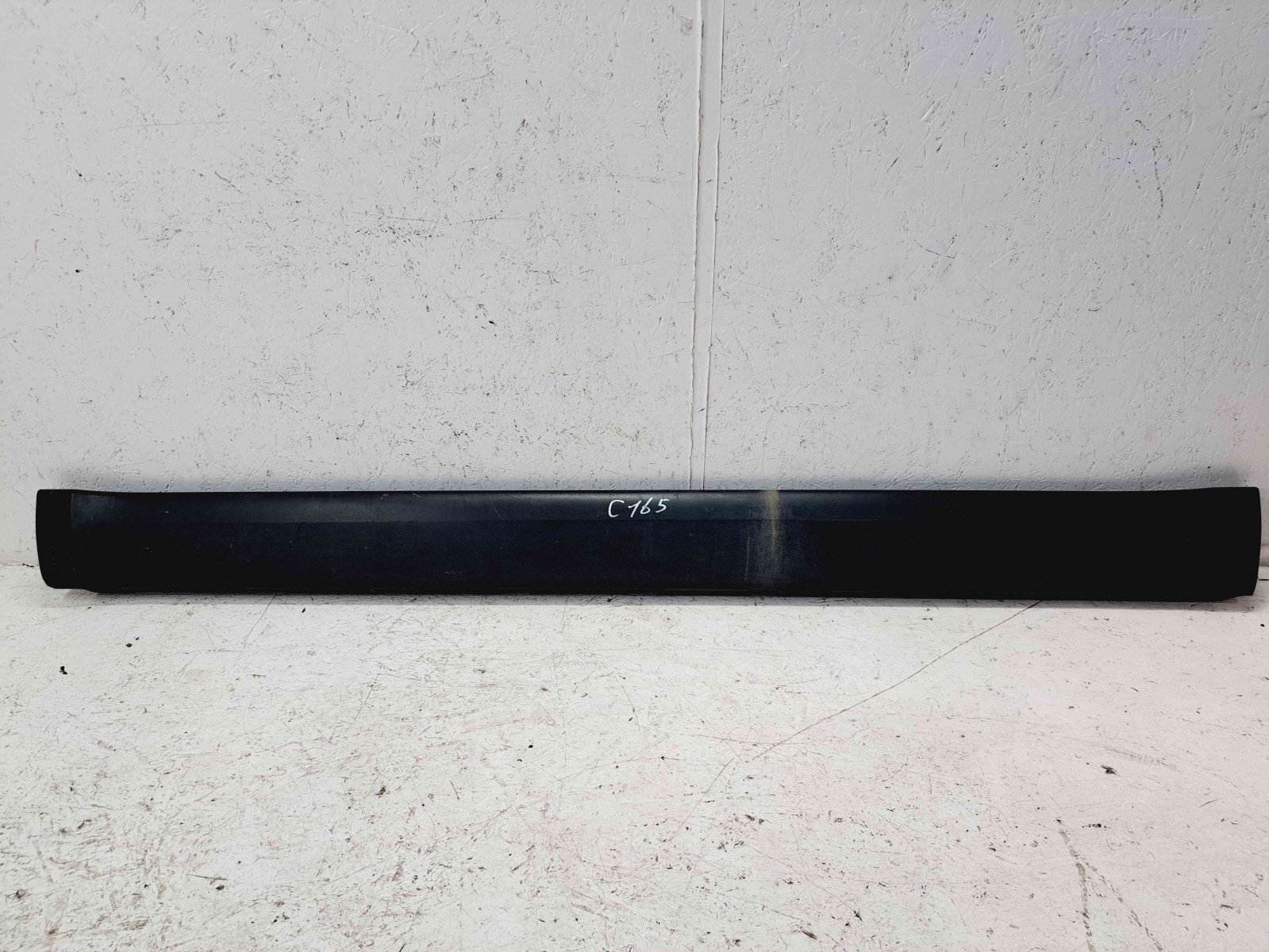 Prag lateral stanga Skoda Yeti (5L) [Fabr 2009-2020] 5L0853855A