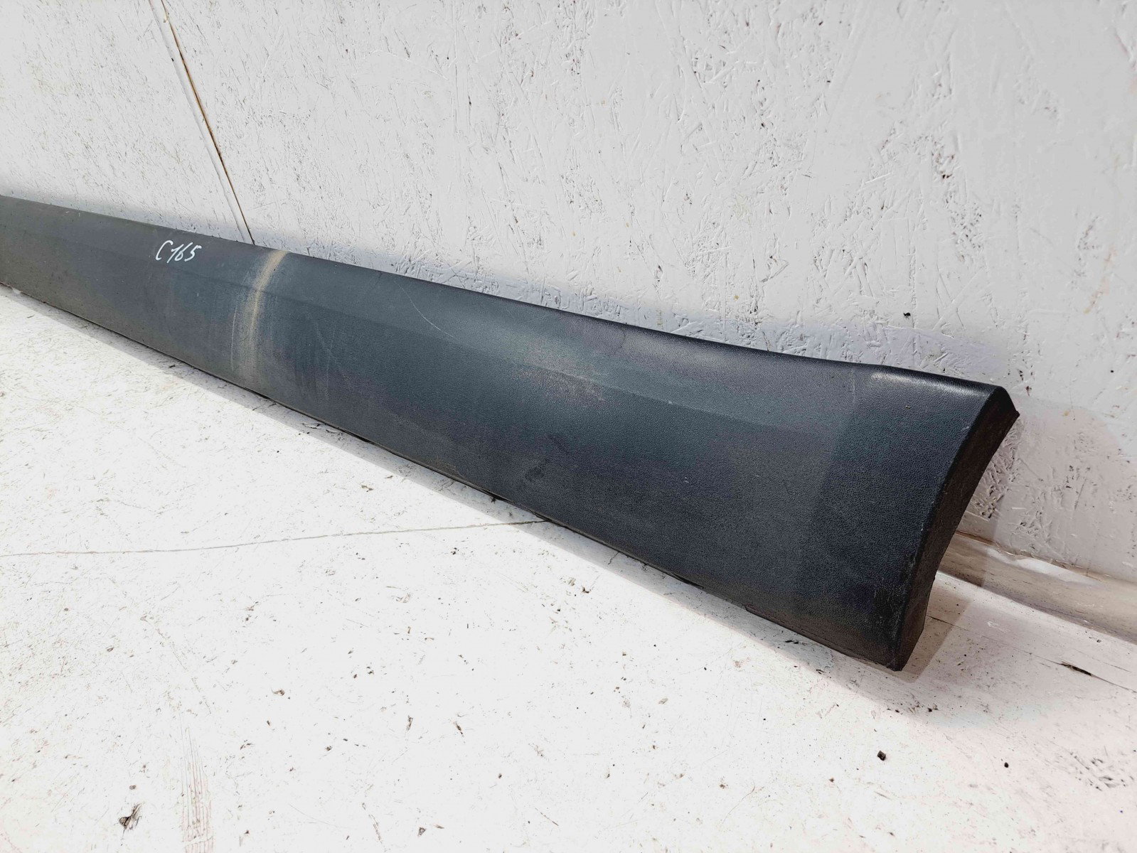 Prag lateral stanga Skoda Yeti (5L) [Fabr 2009-2020] 5L0853855A - imagine 2