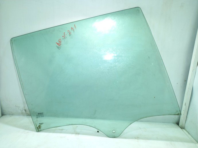 Geam dreapta spate Renault Megane 2 Hatchback  OEM 2002-2008